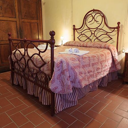 Locanda Al Castello Di Sorci Анґ'ярі Екстер'єр фото